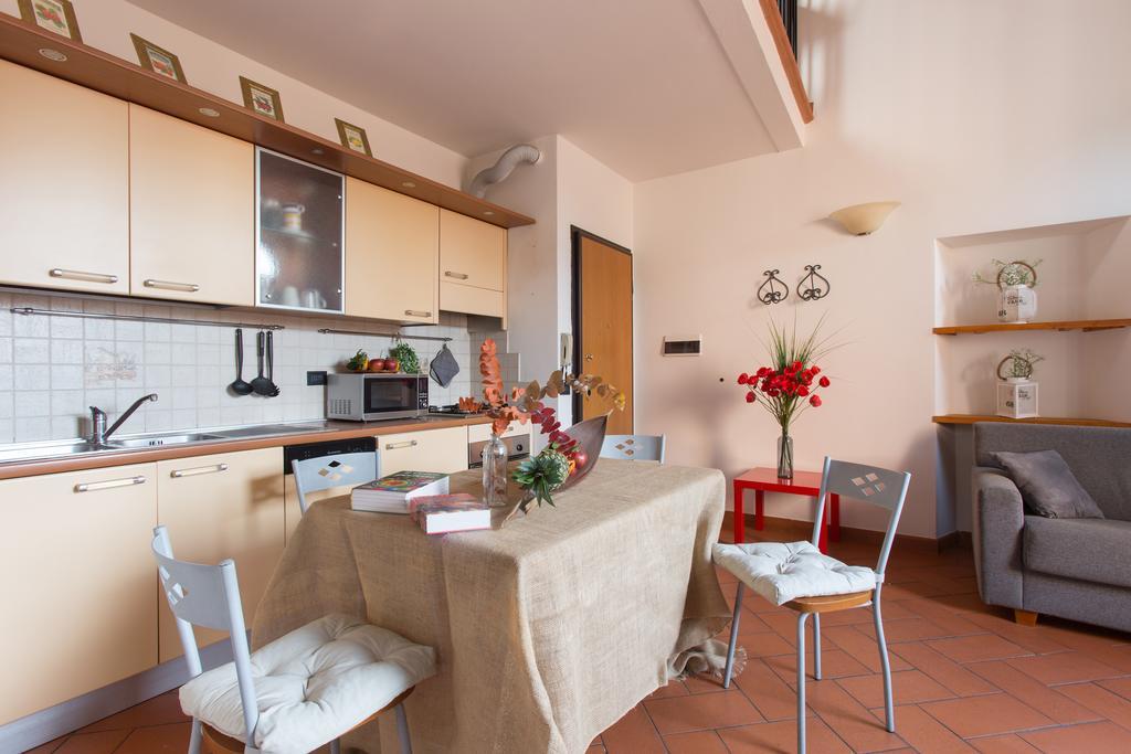 San Frediano Holidays Apartment Florence Exterior photo